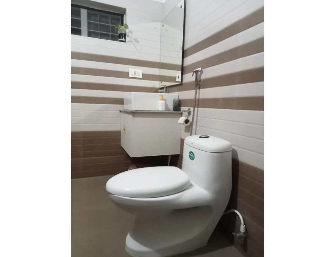 Buena Vista Hut Homestay, Kalpetta, Kerala 0*, Kalpetta Ινδία