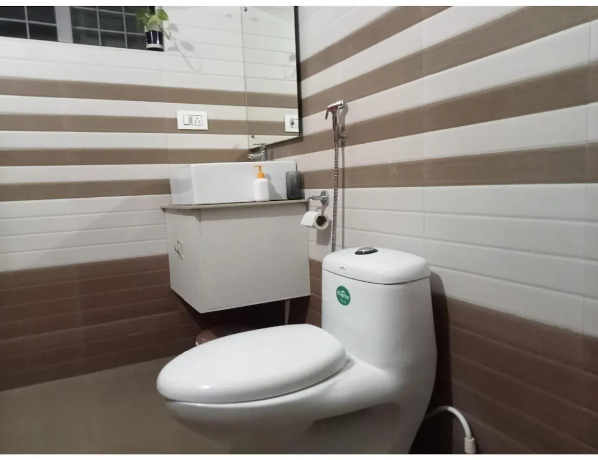 Buena Vista Hut Homestay, Kalpetta, Kerala Δωμάτια σε οικογενειακή κατοικία Kalpetta